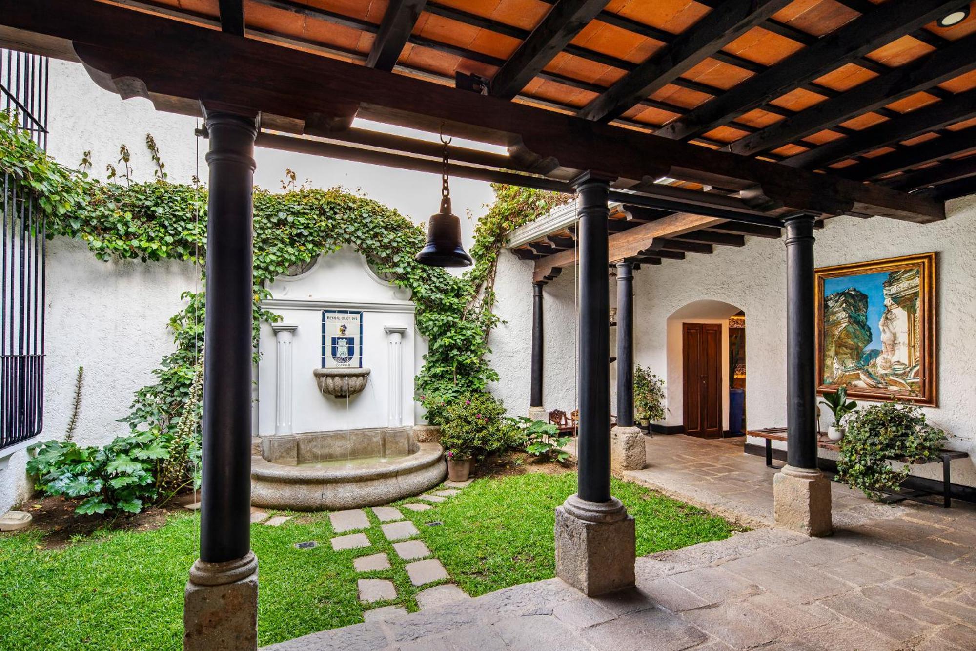 Las Cruces Boutique Hotel Антигуа-Гватемала Экстерьер фото